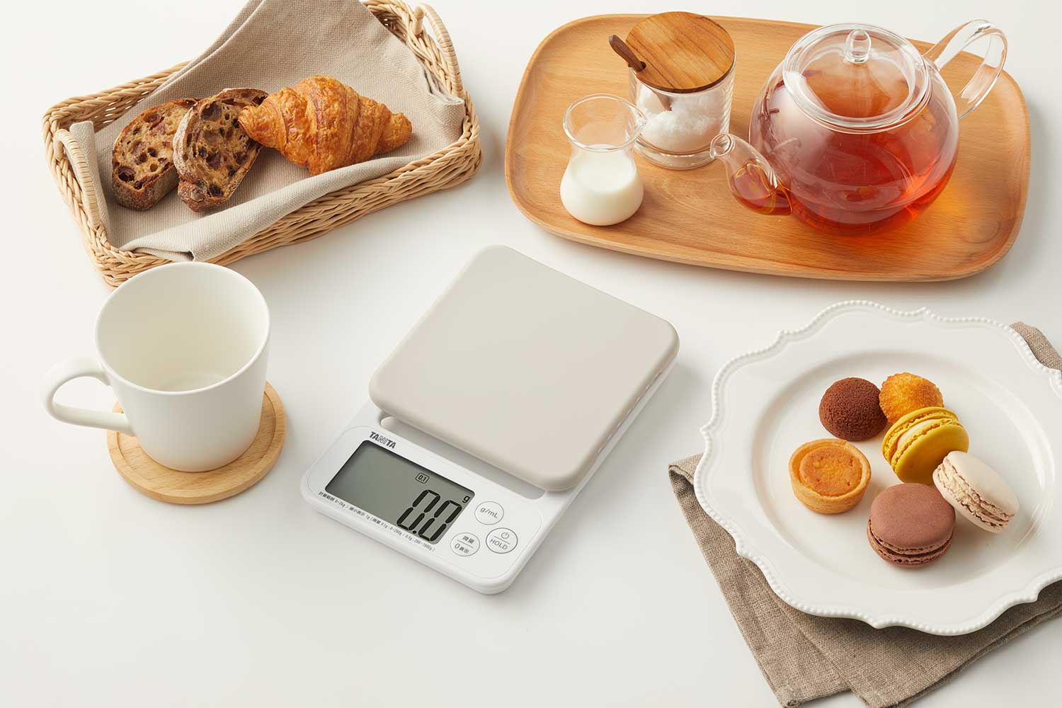 極美品　ジミーチュウ カイテンス　箱　保存袋　ポインテッドトゥ　24cm 黒 DIDI 45 | Black パテントレザー・ポインテッドトゥ パンプス