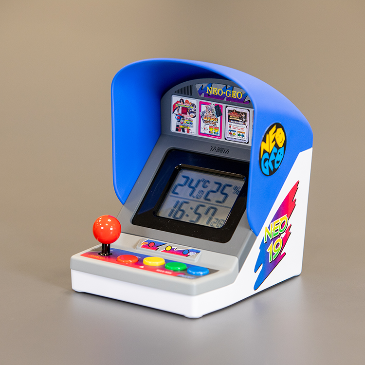徹底再現！NEOGEOアーケードきょう体型温湿度計に込めたこだわり
