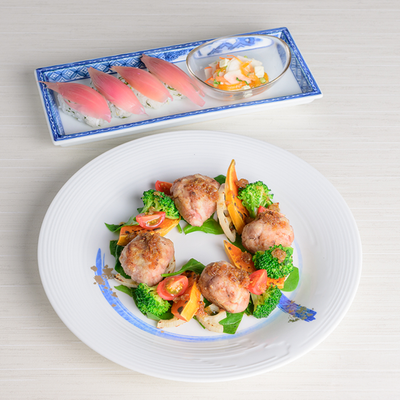 【チームパルテ】「彩り飛騨野菜と豆腐の減塩朴葉味噌焼き」の画像