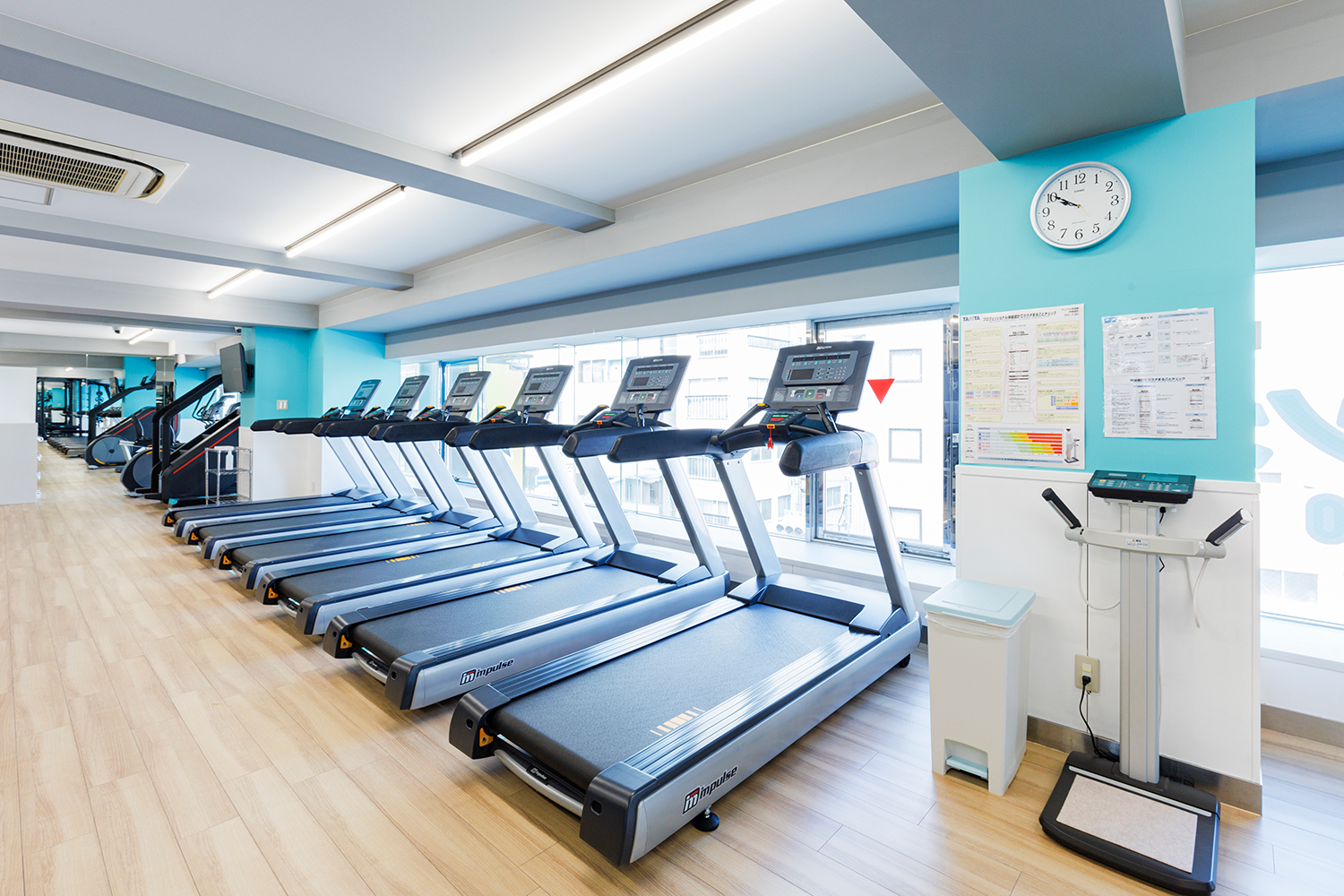 スマートフィット100の館内画像