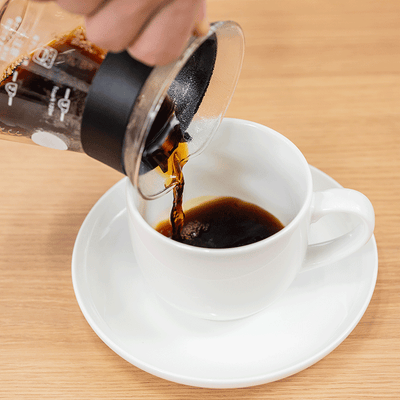 コーヒーの淹れている画像